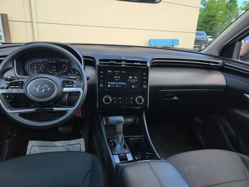 Certified 2023 Hyundai Tucson SE AWD/4WD image 13