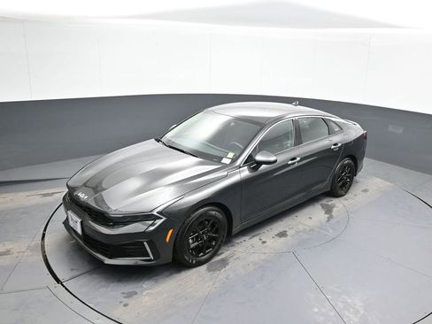 Used 2025 Kia K5 LXS image 33