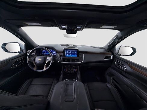 Used 2023 Chevrolet Tahoe High Country image 9