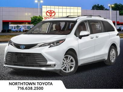 New 2026 Toyota Sienna Platinum