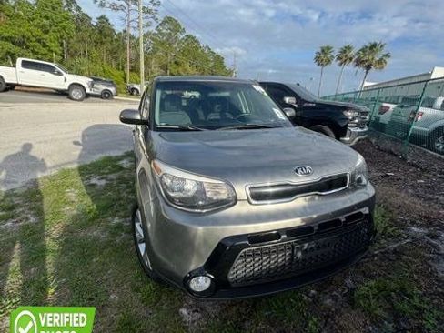 Used 2016 Kia Soul + image 1