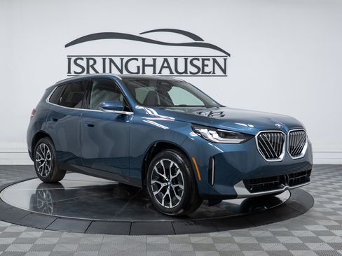 Used 2026 BMW X3 xDrive30i AWD/4WD image 3