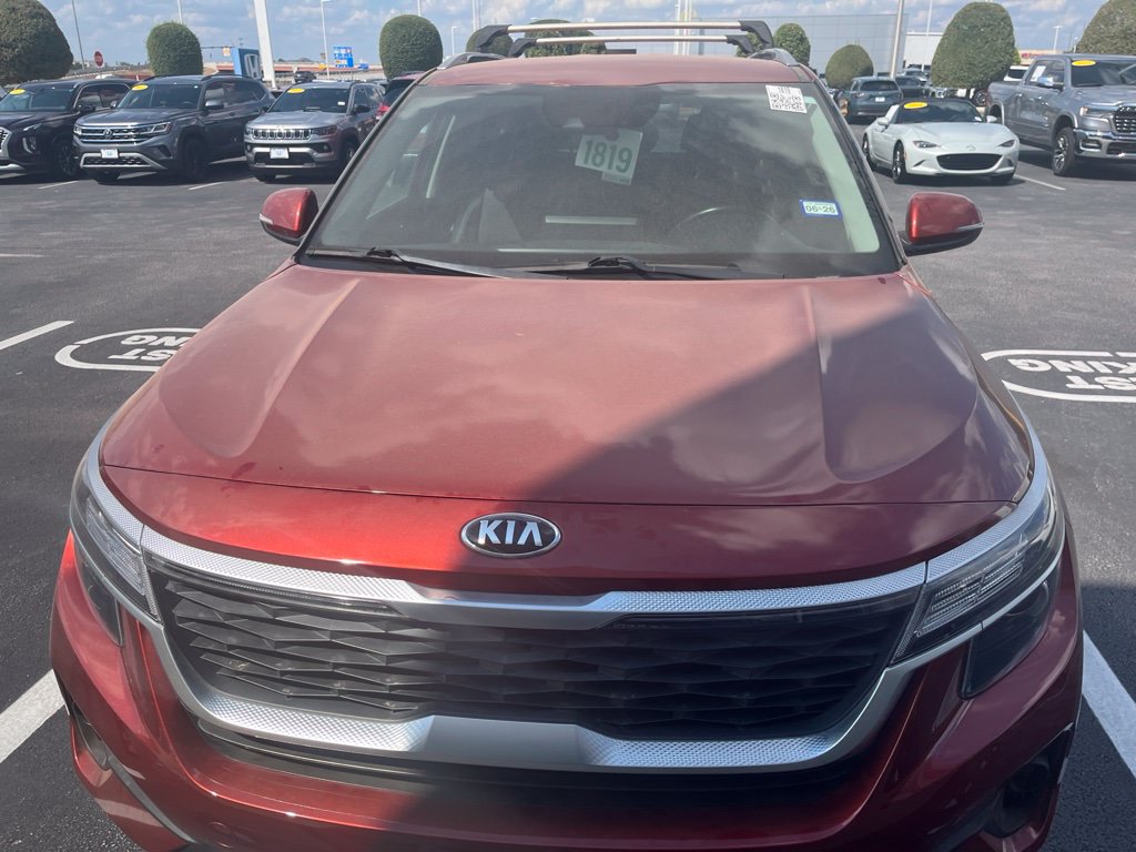 Used 2021 Kia Seltos S AWD/4WD image 2