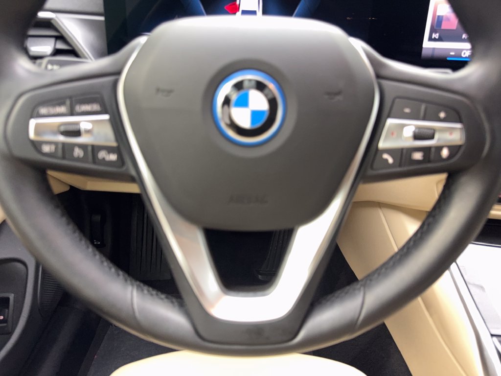 Used 2024 BMW i4 eDrive35 w/ Convenience Package RWD image 60