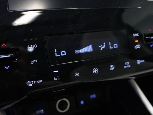Used 2023 Hyundai Tucson SEL w/ Convenience Package FWD image 4