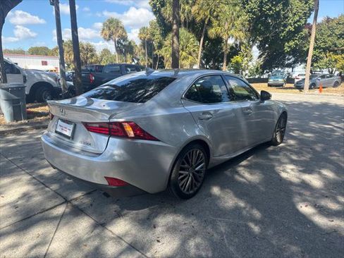 Used 2016 Lexus IS 200t image 7