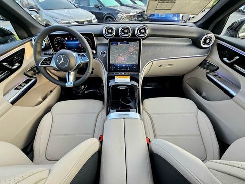 New 2026 Mercedes-Benz GLC 300 4MATIC image 24
