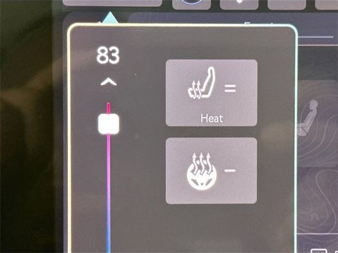 Used 2023 Jeep Compass Altitude w/ Sun and Sound Group image 18