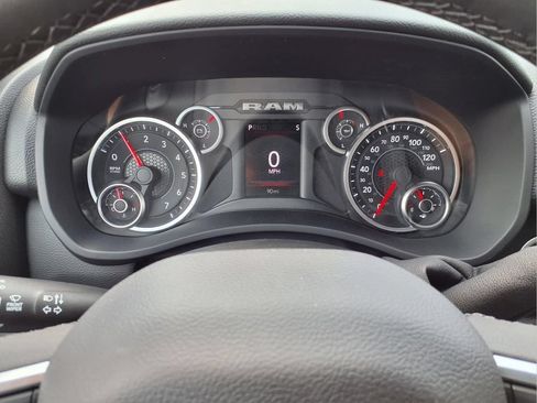 New 2026 RAM 2500 Big Horn AWD/4WD image 23