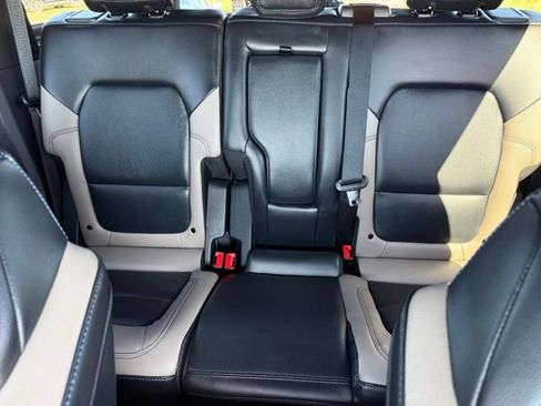 Used 2024 Ford Bronco Wildtrak image 23