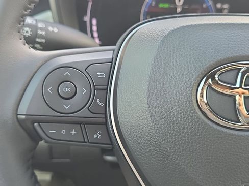 New 2026 Toyota Corolla SE FWD image 28