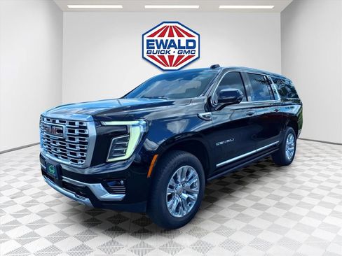 Certified 2026 GMC Yukon XL Denali w/ Sun & Power Step Package AWD/4WD image 1