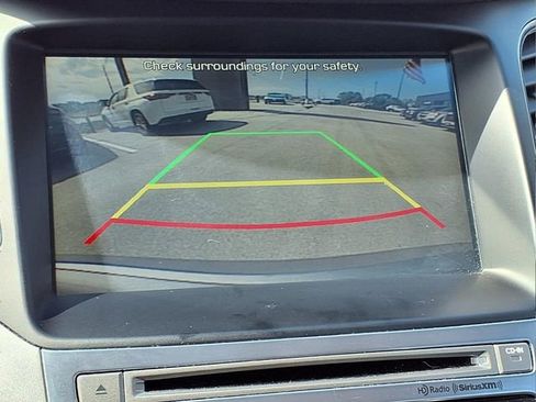 Used 2016 Hyundai Azera FWD image 16