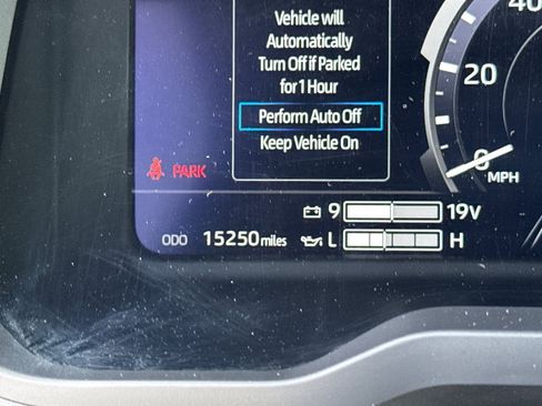 Used 2023 Toyota Tundra Limited image 23