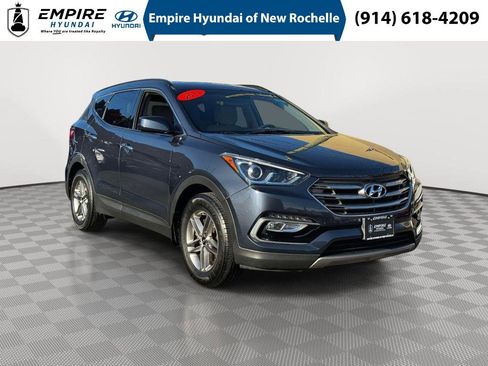 Used 2017 Hyundai Santa Fe Sport image 1