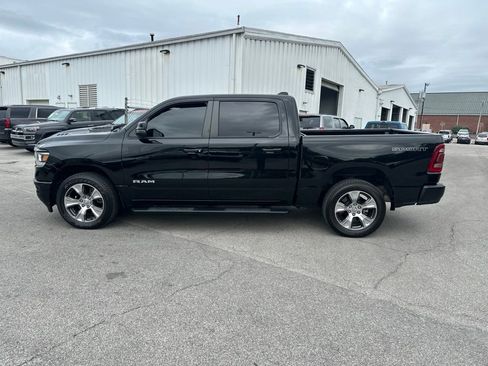 Used 2023 RAM 1500 Laramie AWD/4WD image 9