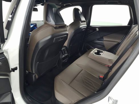 Certified 2025 BMW X3 M50 w/ Premium Package image 39