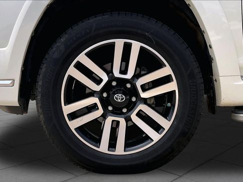 Used 2016 Toyota 4Runner Limited AWD/4WD image 10