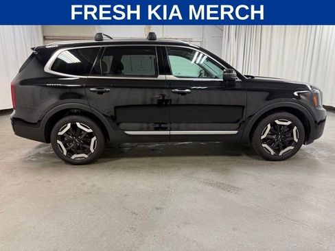 Used 2025 Kia Telluride S AWD/4WD image 3