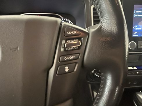 Used 2023 Nissan Frontier SV w/ SV Convenience Package AWD/4WD image 16