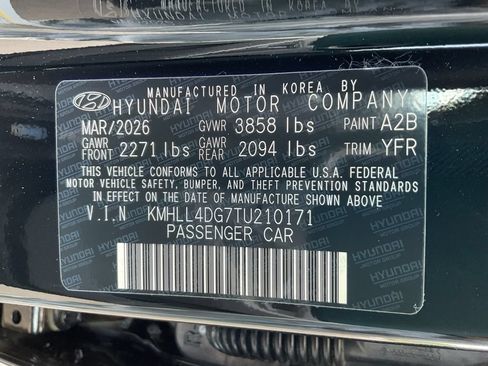New 2026 Hyundai Elantra SE FWD image 41