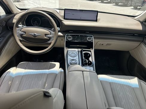 Used 2021 Genesis GV80 2.5T w/ Prestige Package 05 RWD image 16