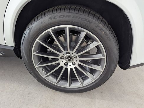 New 2026 Mercedes-Benz GLE 450 4MATIC image 14