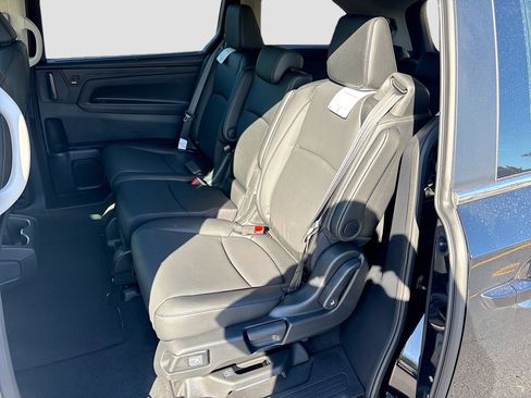 New 2026 Honda Odyssey EX-L image 24