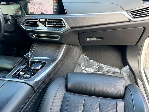 Used 2019 BMW X5 xDrive50i w/ Off-Road Package image 19