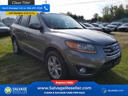 Used 2011 Hyundai Santa Fe SE w/ Premium Pkg 3