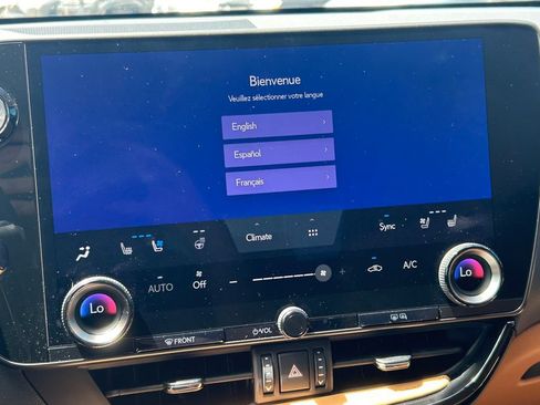 Used 2025 Lexus NX 350h AWD w/ Accessory Package (2T) image 33