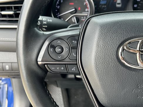 Used 2023 Toyota Camry SE w/ Convenience Package image 16