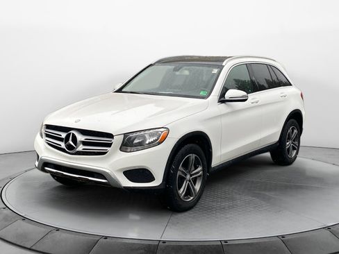 Certified 2016 Mercedes-Benz GLC 300 4MATIC image 3