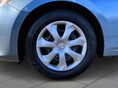 Used 2015 MAZDA MAZDA3 i SV image 10