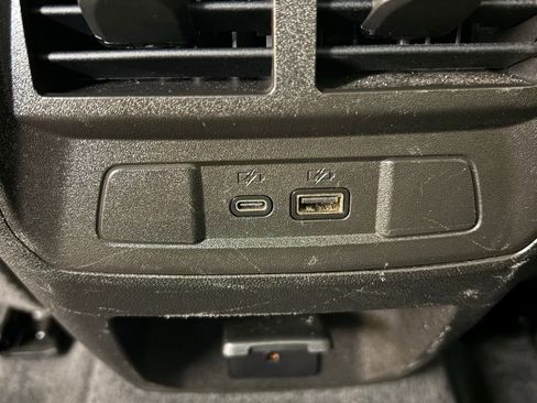 Used 2023 Chevrolet Colorado ZR2 w/ ZR2 Convenience Package III AWD/4WD image 42