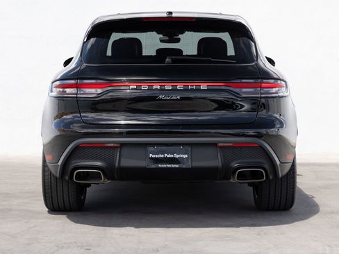 Certified 2025 Porsche Macan AWD/4WD image 6