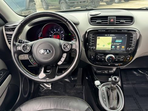 Used 2016 Kia Soul + w/ Primo Package image 4