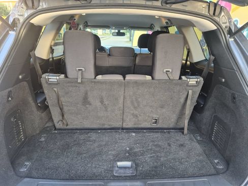 Used 2019 Nissan Pathfinder SV FWD image 21