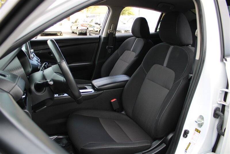 Used 2023 Nissan Sentra SV w/ All-Weather Package FWD image 15