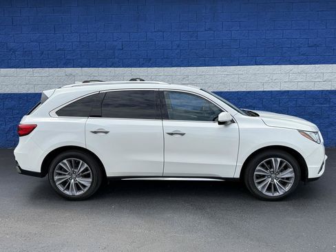 Used 2018 Acura MDX SH-AWD w/ Technology Package image 2