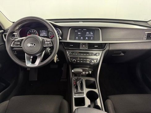 Used 2019 Kia Optima LX image 25