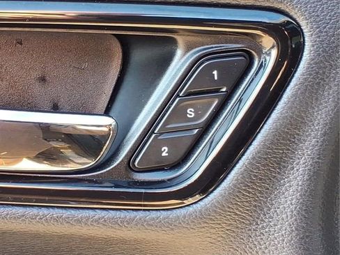 Used 2023 Dodge Durango GT AWD/4WD image 18