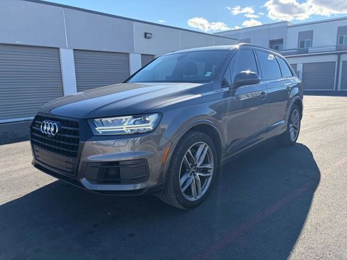 Used 2018 Audi Q7 3.0T Prestige w/ Prestige Package image 2