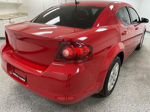 Used 2011 Dodge Avenger Express image 5
