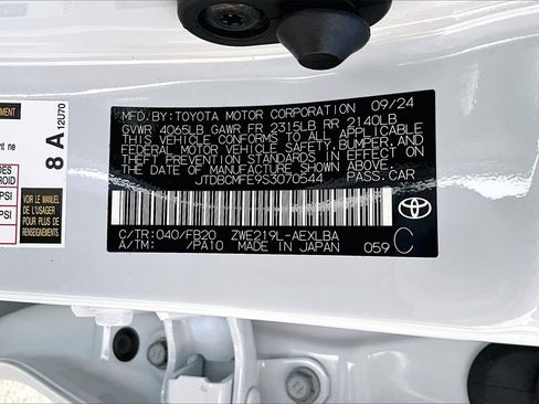 Used 2025 Toyota Corolla LE image 16