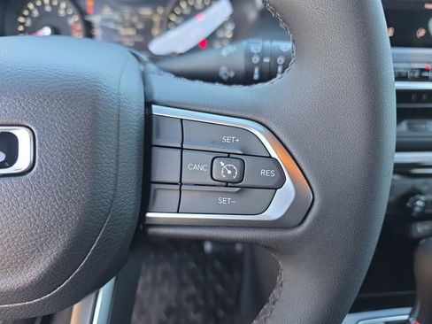 New 2026 Jeep Compass Latitude image 26