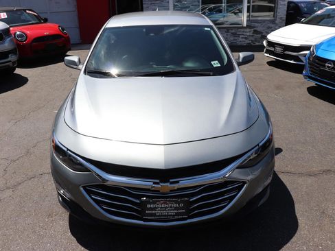 Used 2025 Chevrolet Malibu LT FWD image 9