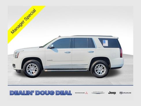 Used 2015 GMC Yukon SLT w/ HD Trailering Package AWD/4WD image 1