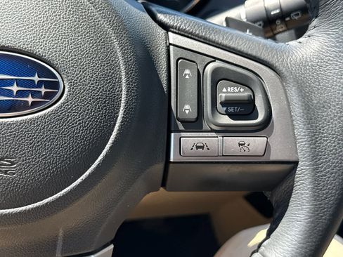 Used 2017 Subaru Outback 3.6R Limited AWD/4WD image 18