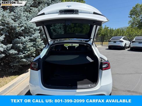 Used 2023 Tesla Model Y Long Range AWD/4WD image 30